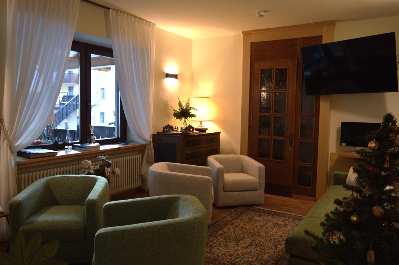 Hotel Wanda Пінцоло Екстер'єр фото