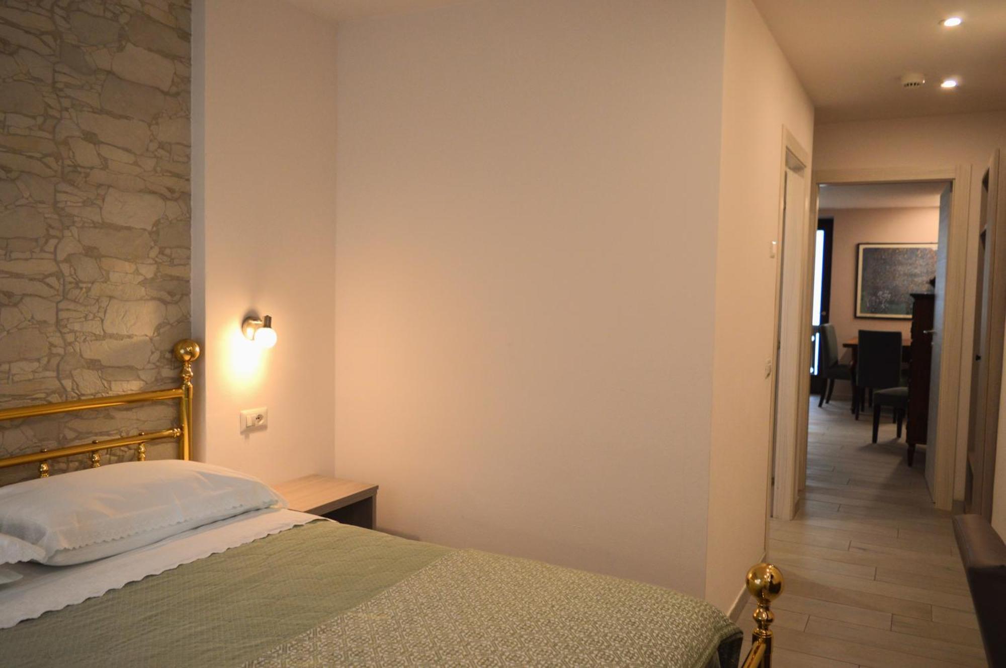 Hotel Wanda Пінцоло Екстер'єр фото