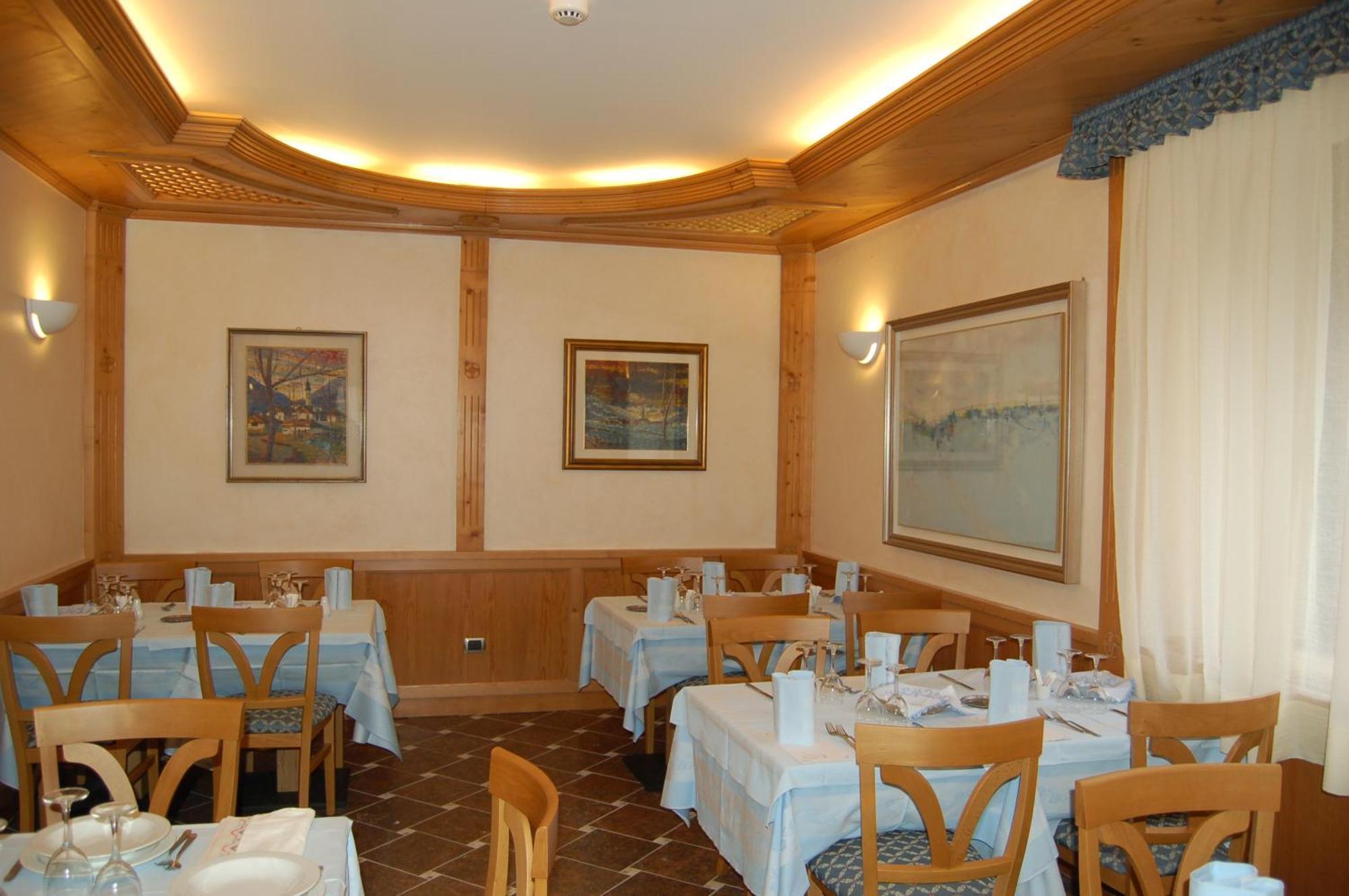 Hotel Wanda Пінцоло Екстер'єр фото